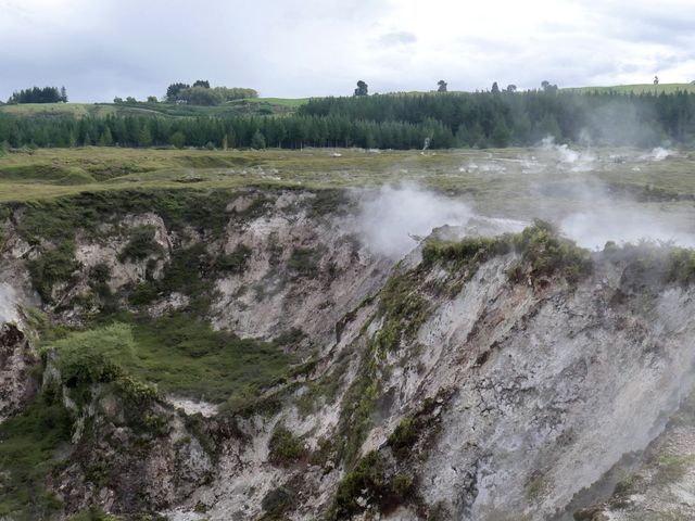 Geothermal Experience with a lunar landscape!