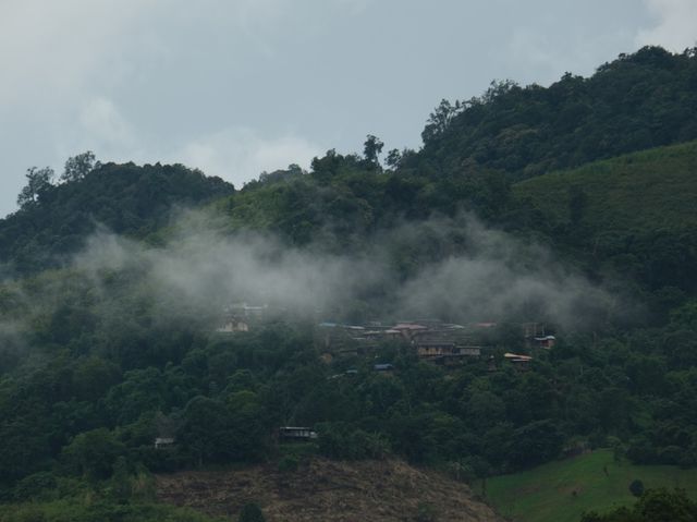 Mong Wah Yai Tha Tah Som Homestay, Nan