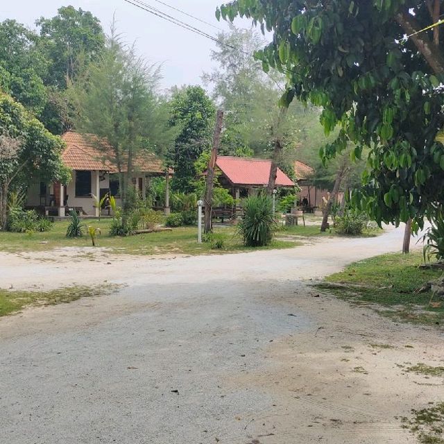 Pandan Laut Beach Redort