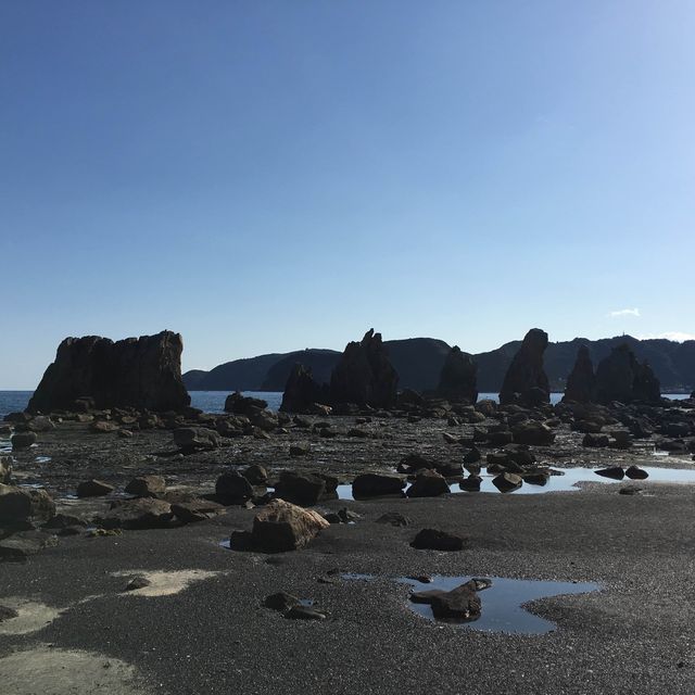 🇯🇵 日本本州最南端奇岩怪石 - 橋杭岩