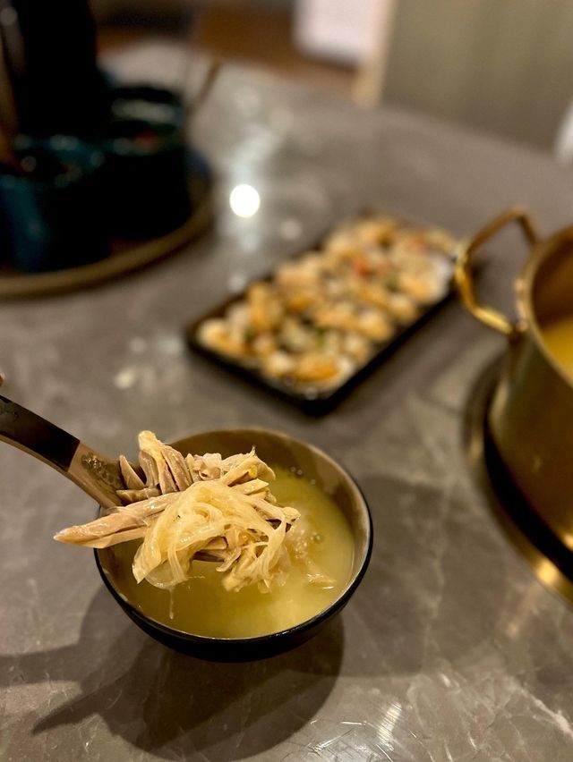 尖沙咀特色懷舊港式火鍋🥢 雞煲翅鍋😍