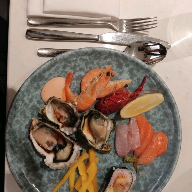 Buffet at Eight Kitchen, Cordis, Auckland