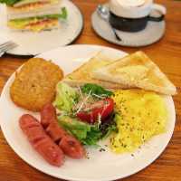靜靜地嘆個brunch