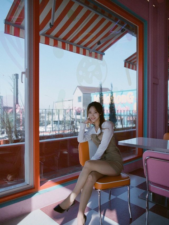 디저트 맛집에 눈호강까지 할 수 있는 곳이라면?