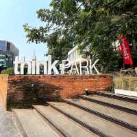 ทางเท้าสไตล์ทางขึ้น-ลง สถานีรถไฟใต้ดินแบบญี่ปุ่น