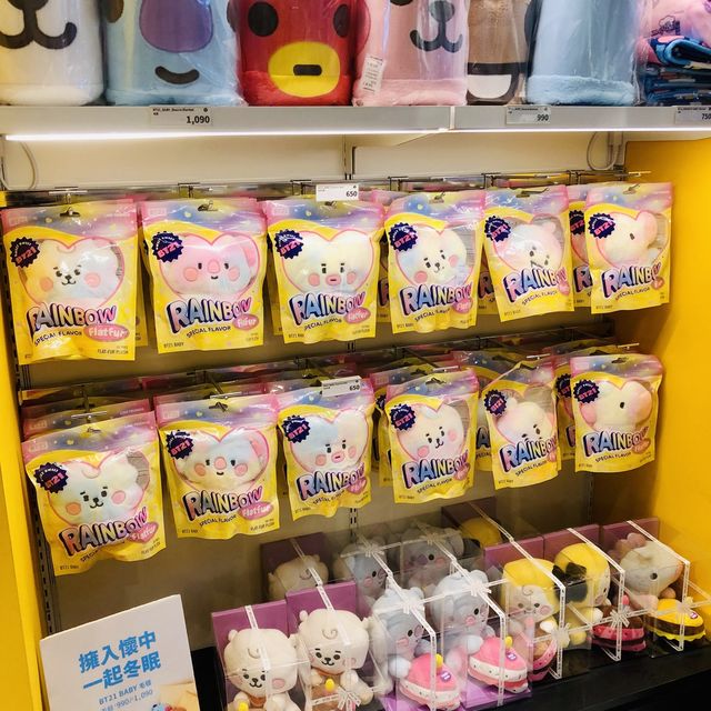 PLAY LINE FRIENDS 台北店Taipei🐻🐰🐥