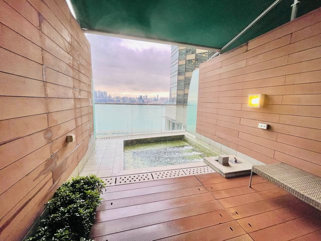 私人海景 jacuzzi, 玩水放題！