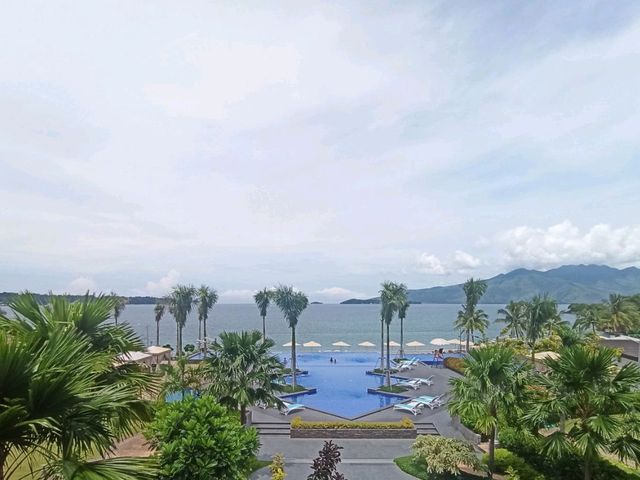 Superb Resort Hotel in Subic!