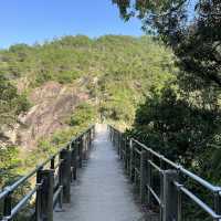 藍地水塘