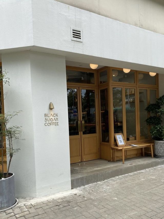 黃埔落地玻璃日系寵物友善餐廳
