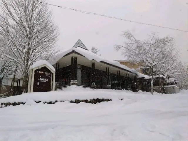 日本長野縣滑雪舒適之旅 在白馬萬怡酒店迎接白色冬日