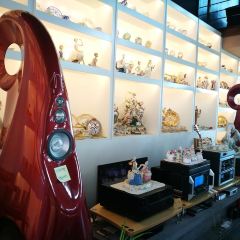 Manor Blanc User Photo