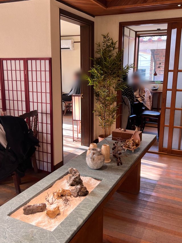 韓国/ソウル【望遠洞】緑と和の調和が素敵🌿駅近の人気カフェ💚