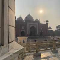 TAJ MAHAL 
