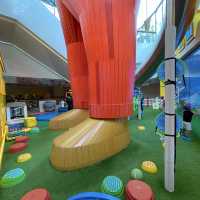 Donut Playhouse 