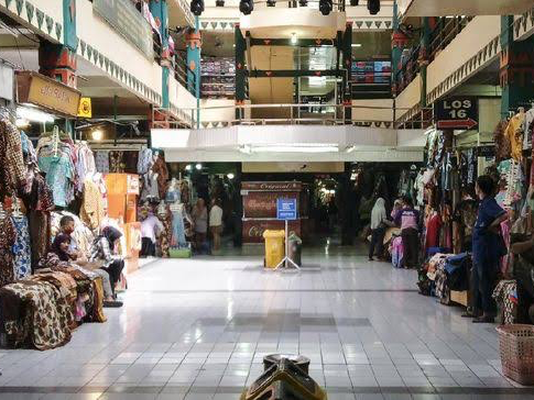 BERINGHARJO MARKET JOGJA