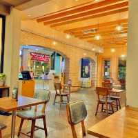 BROWN BAG CAFE MENTENG