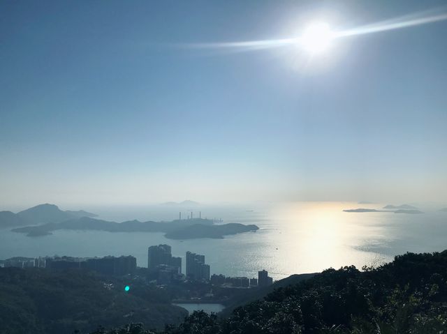 🤩高踞臨下俯瞰南丫島及藍巴勒海峽🌇🌆