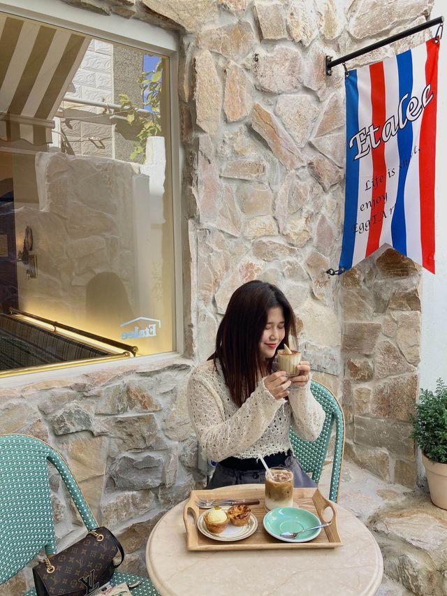 유럽 그 자체인 부산 디저트카페