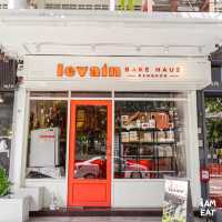 ร้านเบเกอรี่น่ารักที่ขึ้นชื่อเรื่องSourdough
