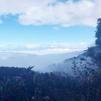 Yilan Taipingshan - bathing in the cloud