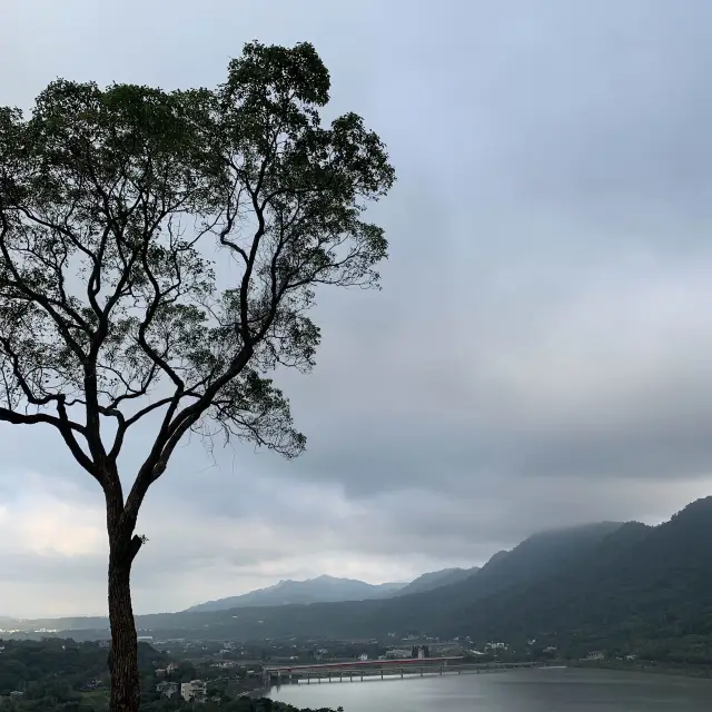 風景漂亮又容易到達的石門水庫