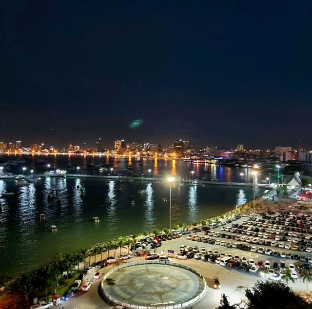 ชมวิวเมืองพัทยาที่จุดแลนด์มาร์ค PATTAYA CITY
