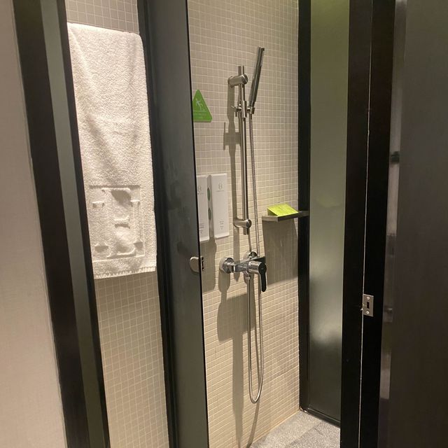 又平又正的生日staycation 
