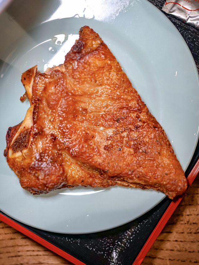 大三元食碗喇沙,熱狗可以食一打 大三元食碗喇沙,熱狗可以食一打