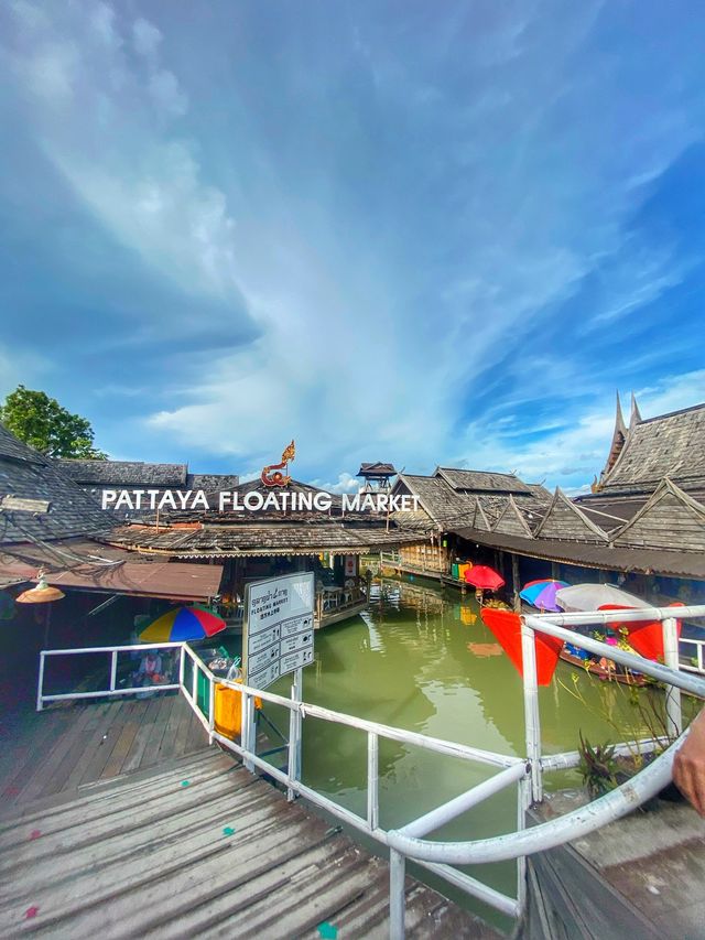 ตลาดน้ำ4ภาค 💦พัทยา🚣‍♀️