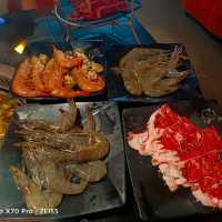 【新莊吃到飽】小蒙牛頂級麻辣養生鍋
