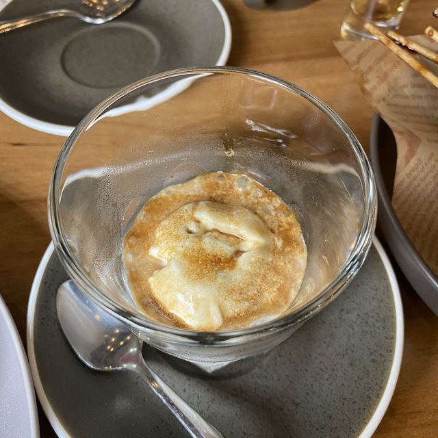 商場盡頭的海景Cafe