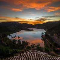 CEBONG LAKE : DIENG