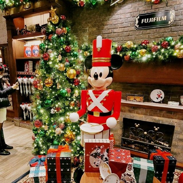 [聖誕🎄好去處] ～ 超靚的迪士尼樂園夜景😊 
