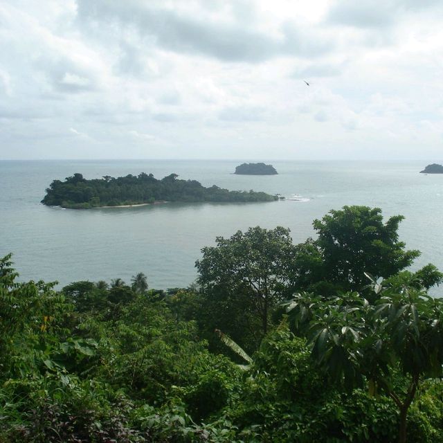 เกาะช้าง ยักษ์ใหญ่ในอ่าวไทย