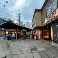 【大阪 千日前】大阪観光名所✨法善寺さん