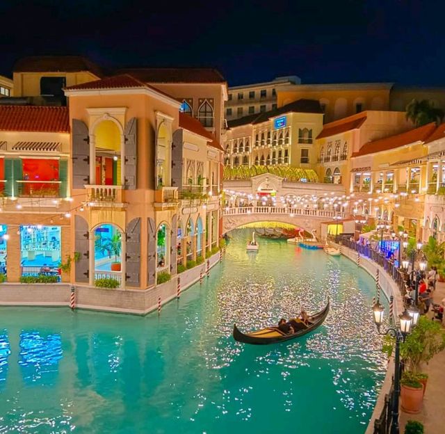 Venice Grand Canal @mckinlly hill Taguig