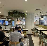 台风 typhoon Taiwanese cafe at PS level 4