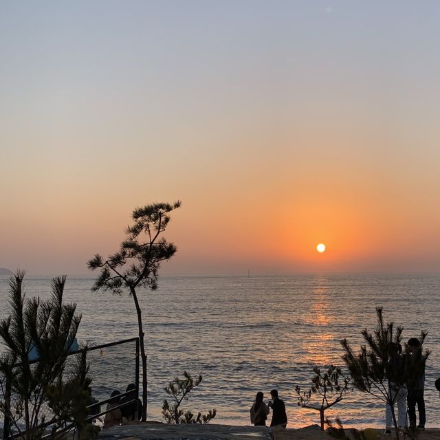 노을하면 영종도 아니겠습니까⛱️ 청춘 가득한 인생샷 찍을 수 있는 인천 영종도 마시안 해변