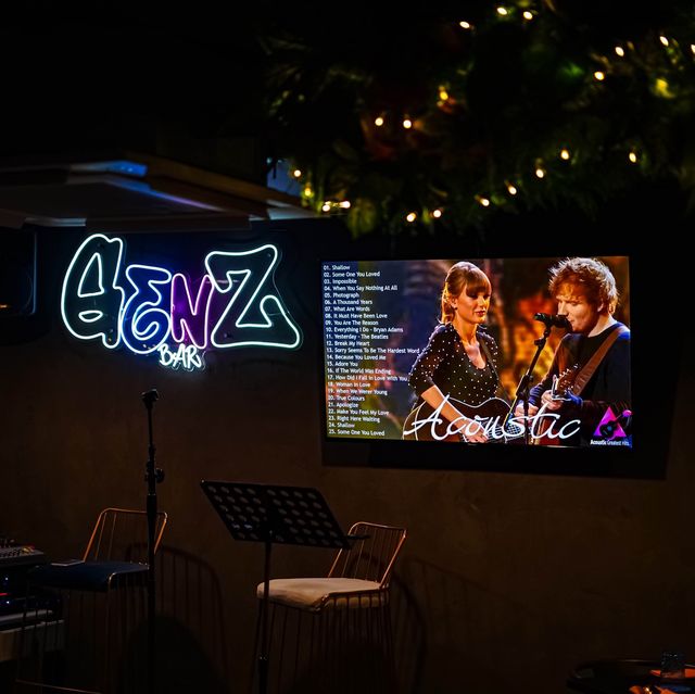 GenZ Bar & Bistro