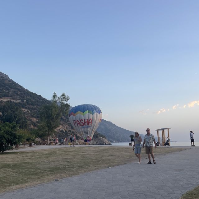 土耳其遊記 Fethiye 必去超美海灘Oludeniz死海