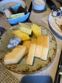 Eating in real Farmhouse break buffet cool env