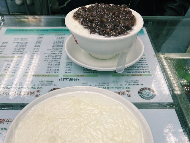 Double layered milk pudding 