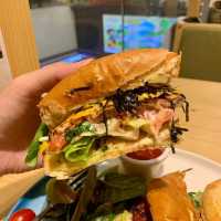 Homely restaurant with yummy Japanese-Western