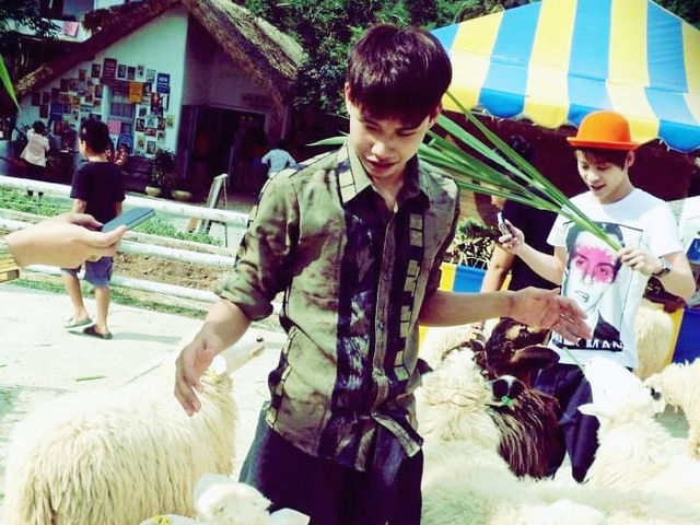 วันนี้เปลี่ยนแนวยกแก๊งค์ไปสนุกกันที่ฟาร์ม🐑🐑🐑