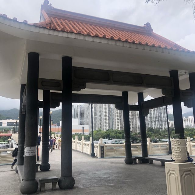 古色古香嘅行人拱橋