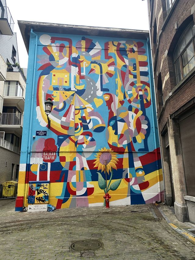 België