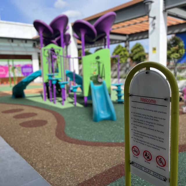 northshore plaza 1 rooftop playground 