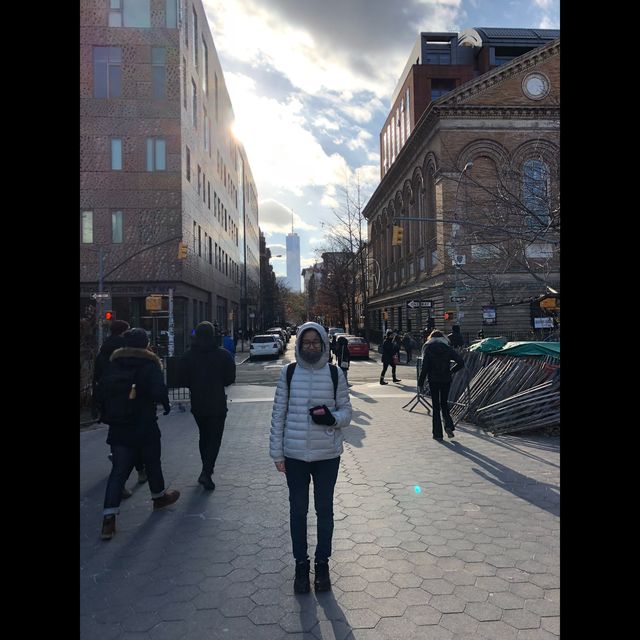 พาไปถ่ายรูปกับ Washington Square Arch กันค่ะ