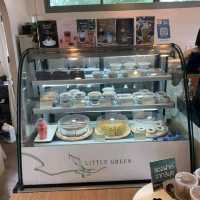 Little green café